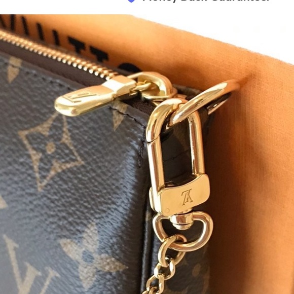 Louis Vuitton Monogram Mini Pochette - Picture 3 of 8